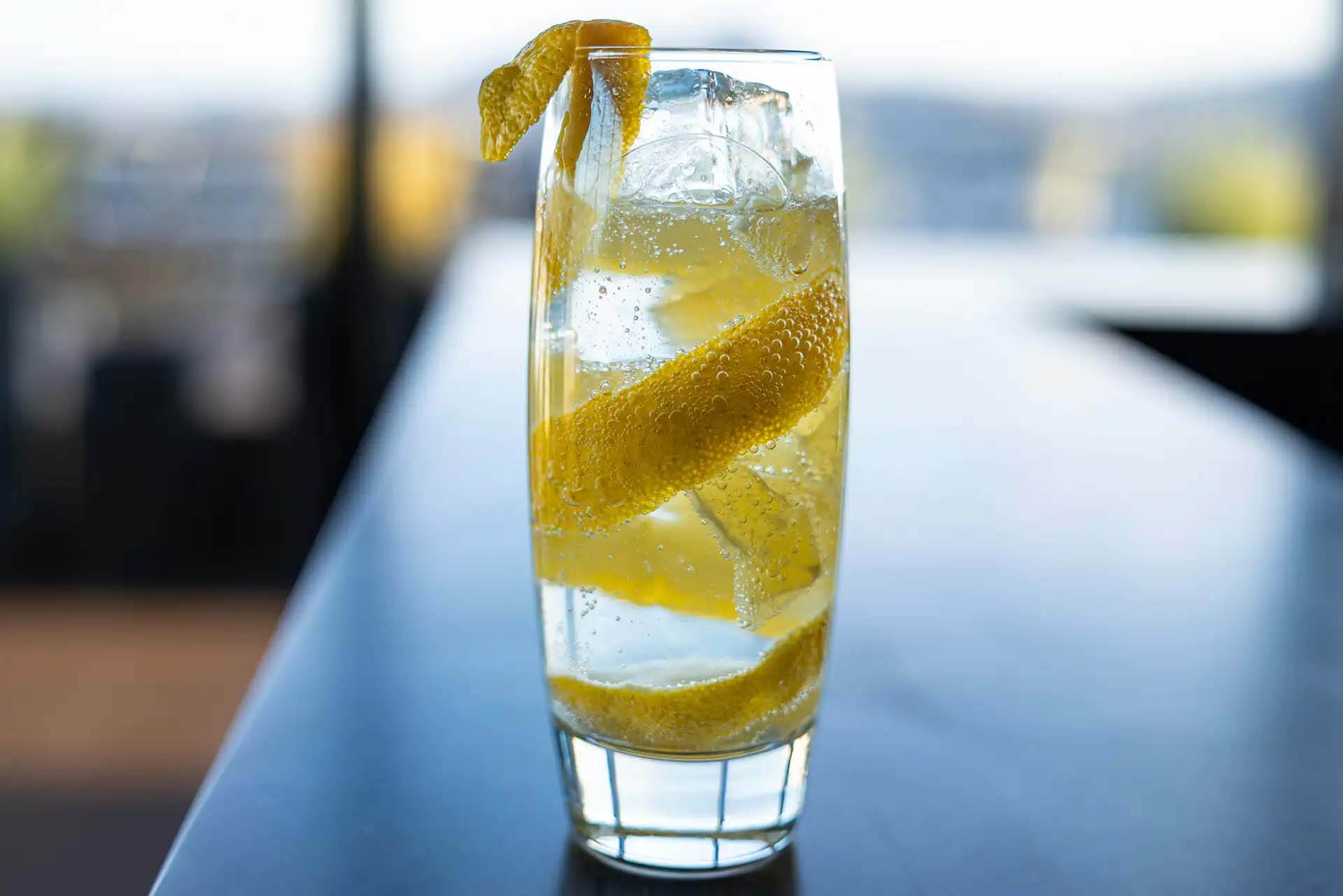 ルーフトップバー